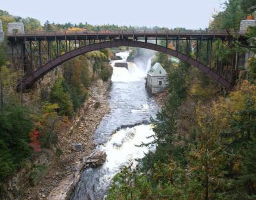 Bridge going over Ausable Chasm