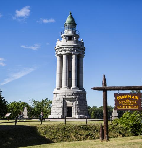 Crown Point Lighthouse