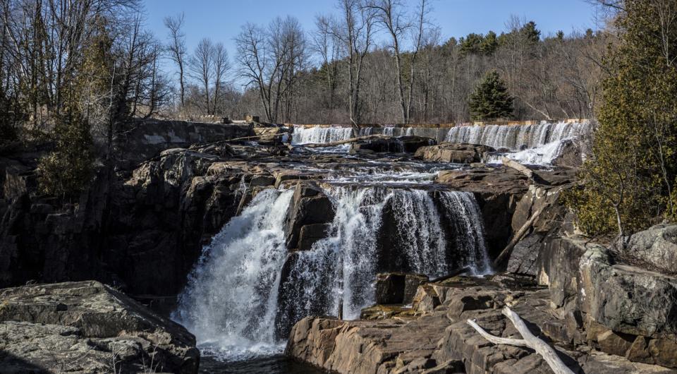 Coon Mountain Circuit offers scenic possibilities.