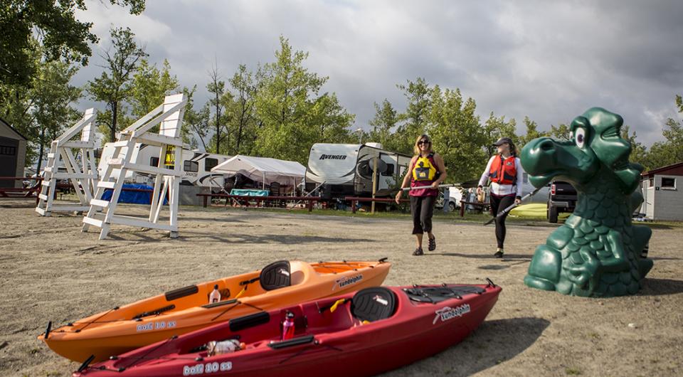 Bulwagga Bay is a sheltered paddling spot.