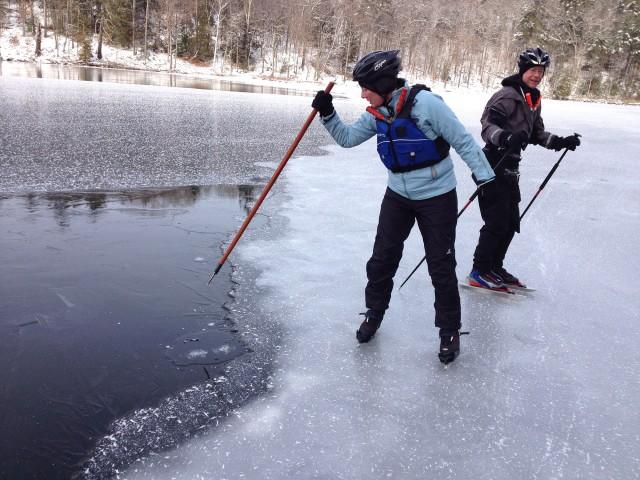 Ice fishing Ice picks with whistle Nordic