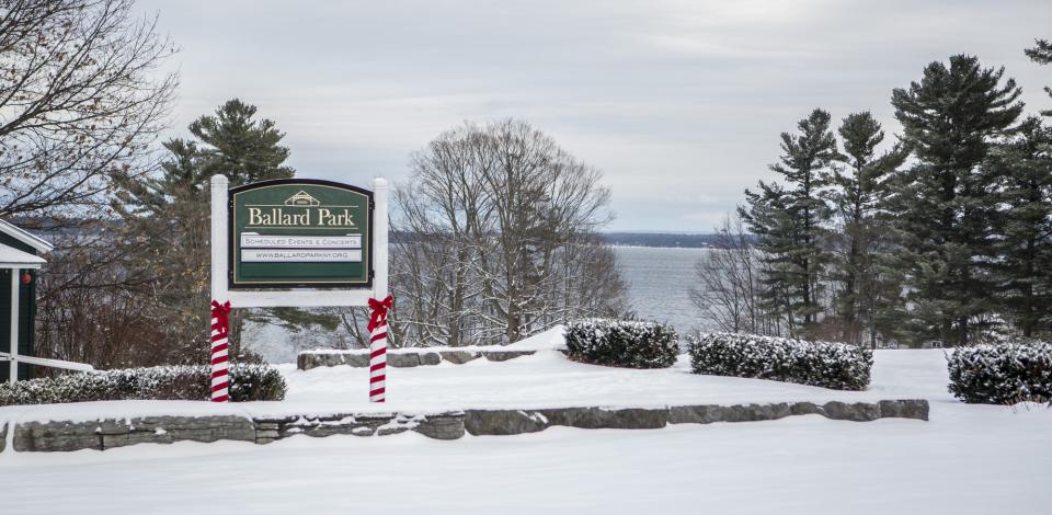 A sign for Ballard Park